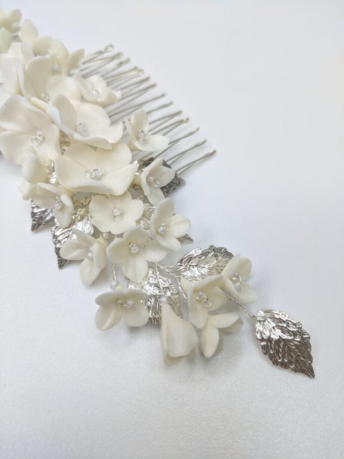 Весільний гребінь з молочними квітами та срібними пелюстками, артикул 34130003, фото 3