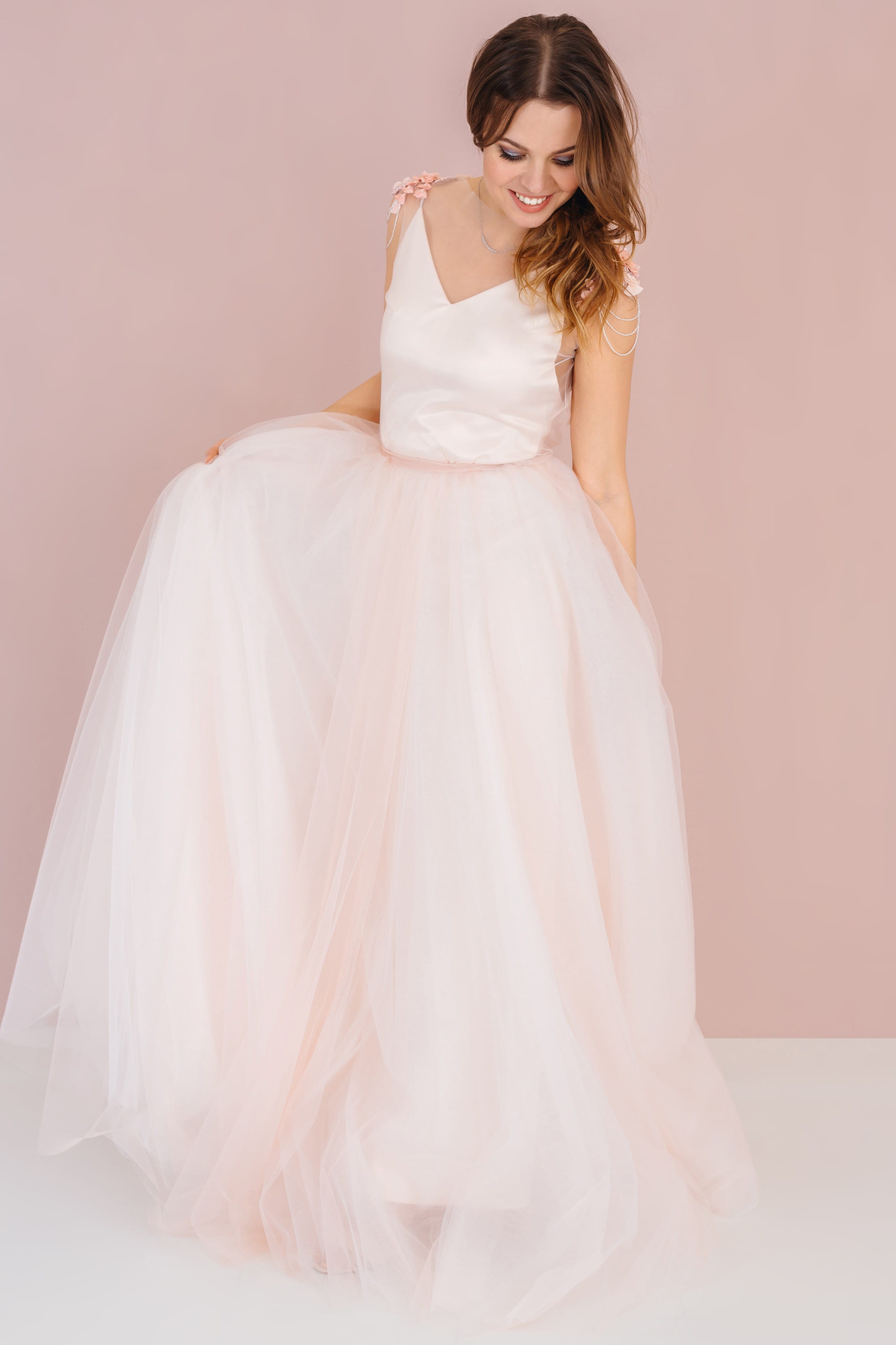 Свадебное платье BRITANY, коллекция LOFT, бренд RARE BRIDAL, фото 2 Свадебное платье BRITANY, коллекция LOFT, бренд RARE BRIDAL, фото 2