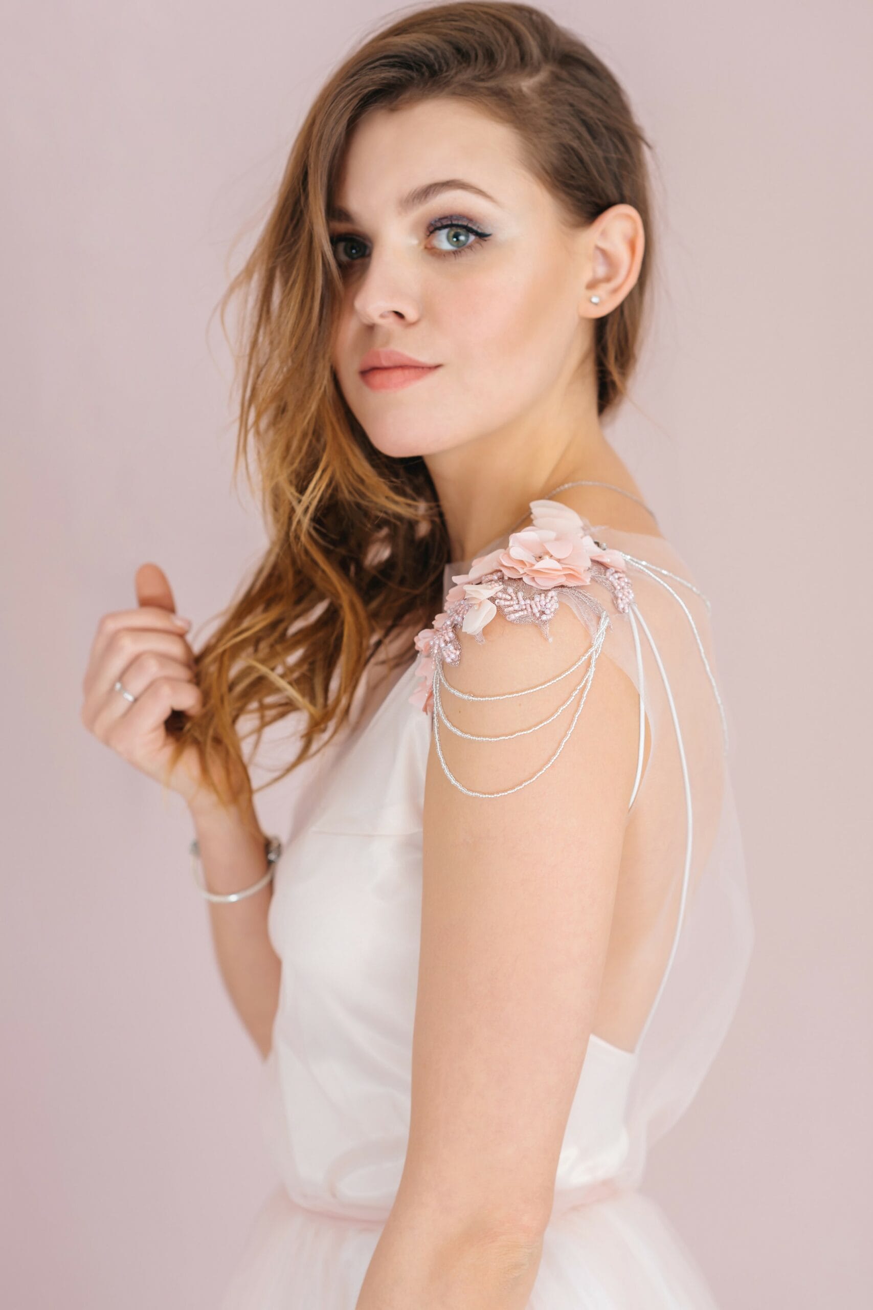 Свадебное платье BRITANY, коллекция LOFT, бренд RARE BRIDAL, фото 4 Свадебное платье BRITANY, коллекция LOFT, бренд RARE BRIDAL, фото 4